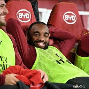 Meet your Posher, Ene